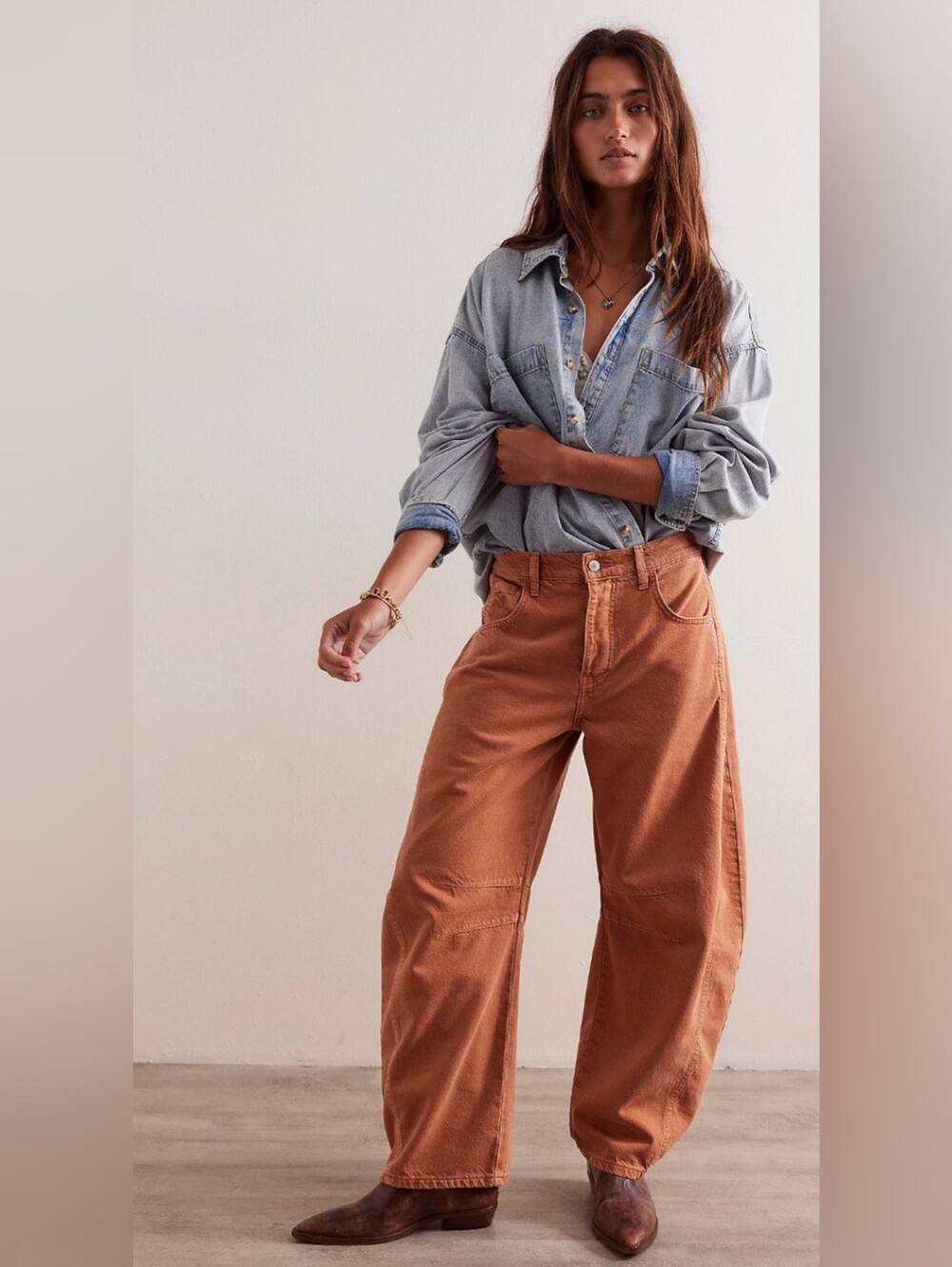 WE THE FREE PEOPLE GOOD LUCK MID RISE BARREL JEAN